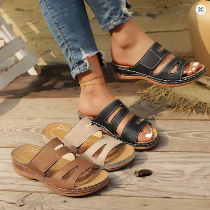 April - Verstelbare sandaal