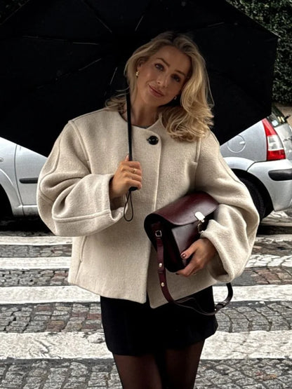 Amber | Elegante Wolblazer met Knoop